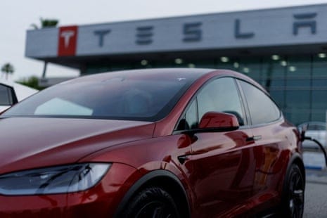 Tesla pulls nearly 3 million vehicles in China over concealed door handles