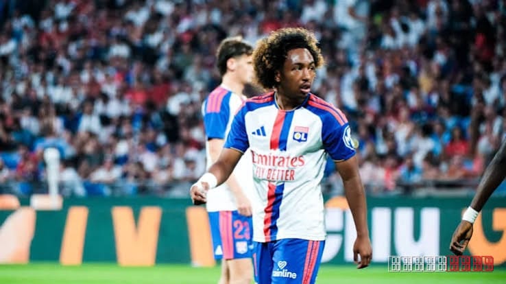 Crystal Palace joins Sunderland in £30m chase for Lyon striker Malick Fofana