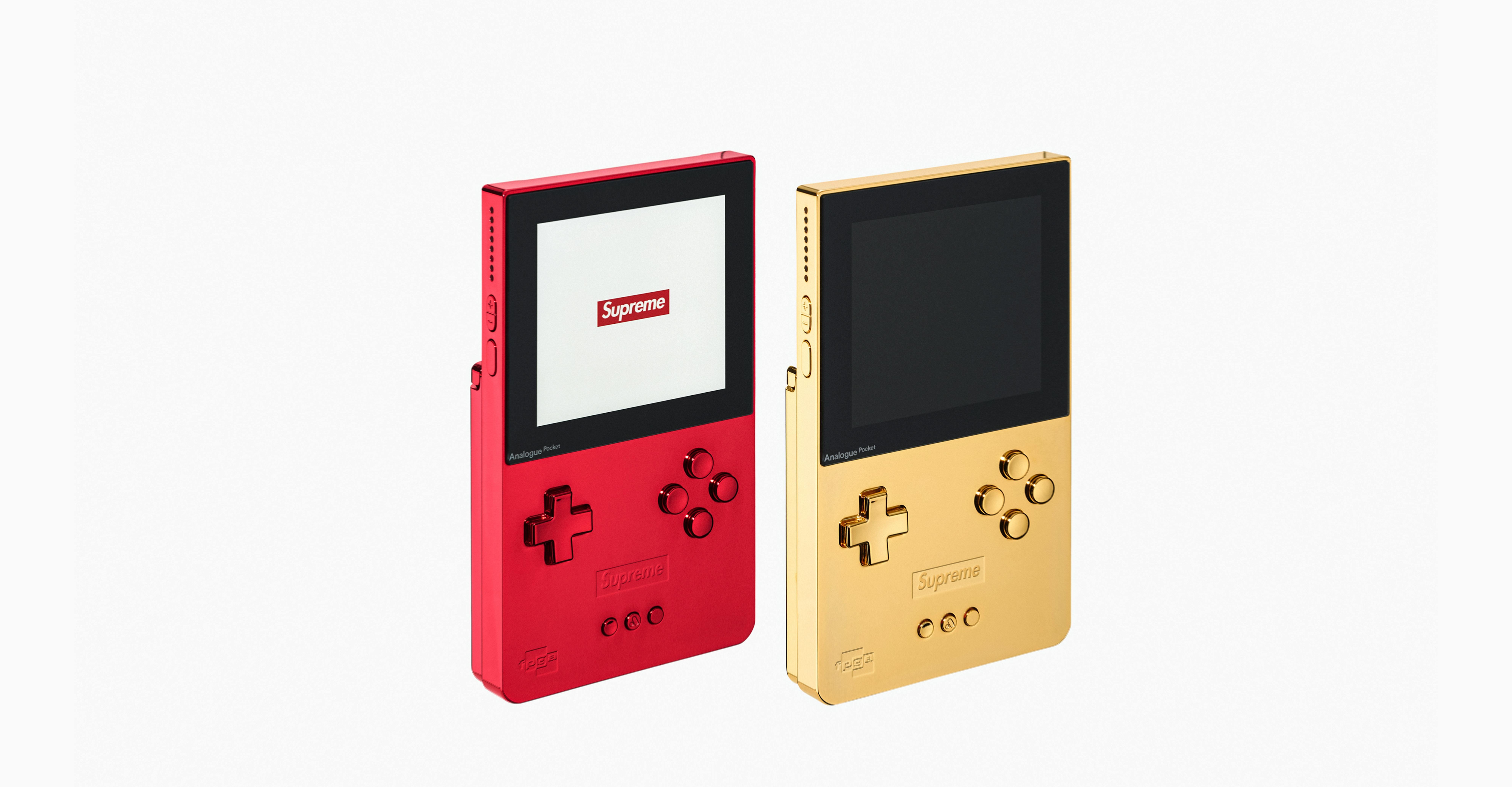 Analogue Pocket receives Supreme red and gold edition