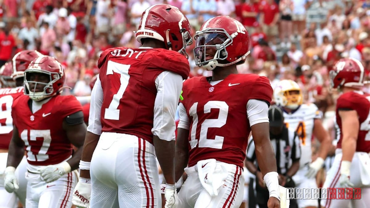 AP Top 25 Adjusts After Opening Weekend of 2026 College Football