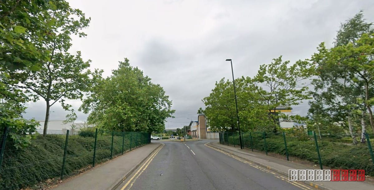 Car crash in England kills two and injures four pedestrians