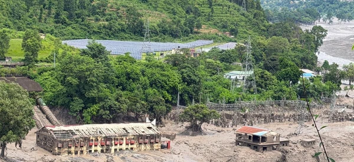 Flash flood on Nepal‑Tibet border leaves at least 17 dead