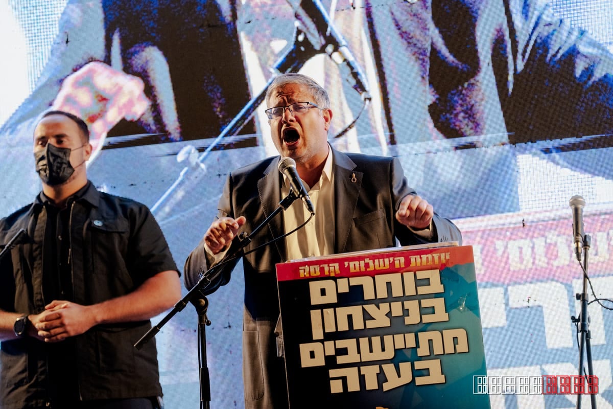 Israeli hopefuls stage settlement openings ahead of Oct. 27 vote