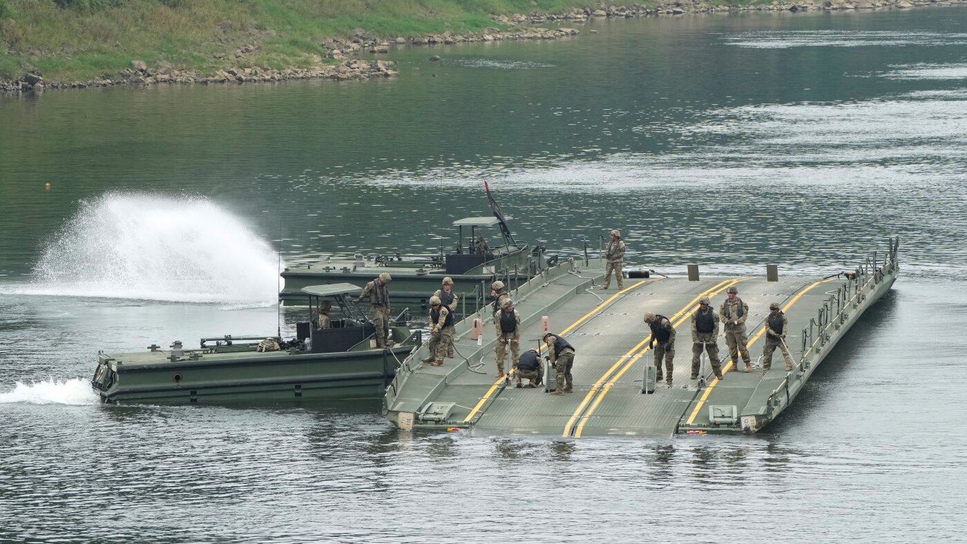 Japan reports North Korea's sea‑bound missile launch amid diplomatic overtures