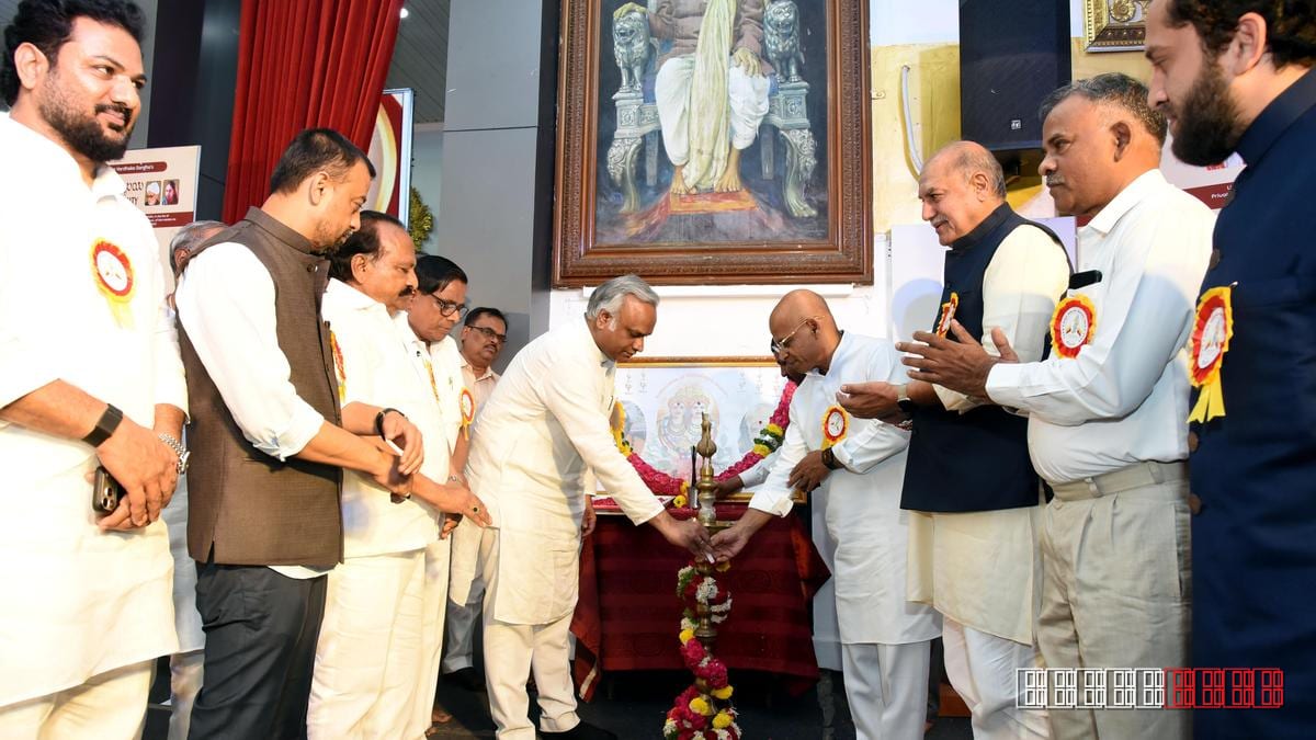 Karnataka Minister Affirms Full Roll‑out of Article 371(J) Benefits