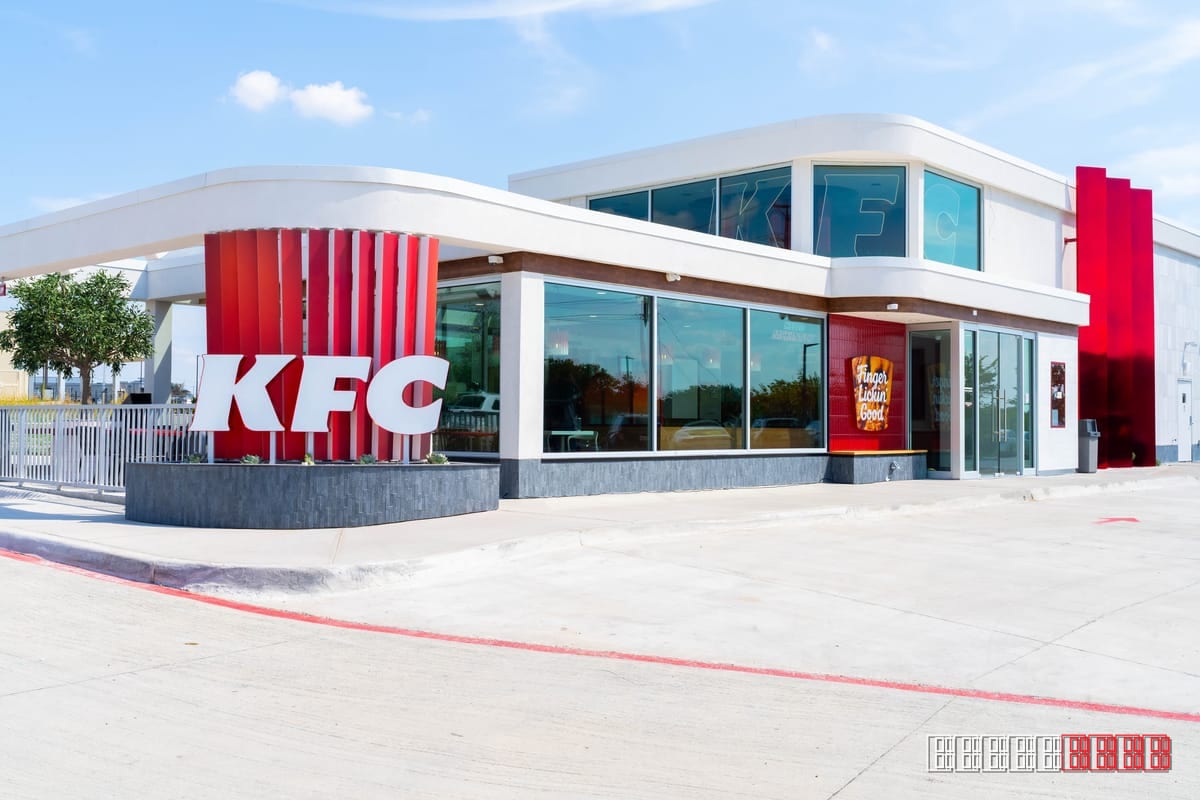 KFC rolls out "Open House" test site in Texas with expanded menu and table service