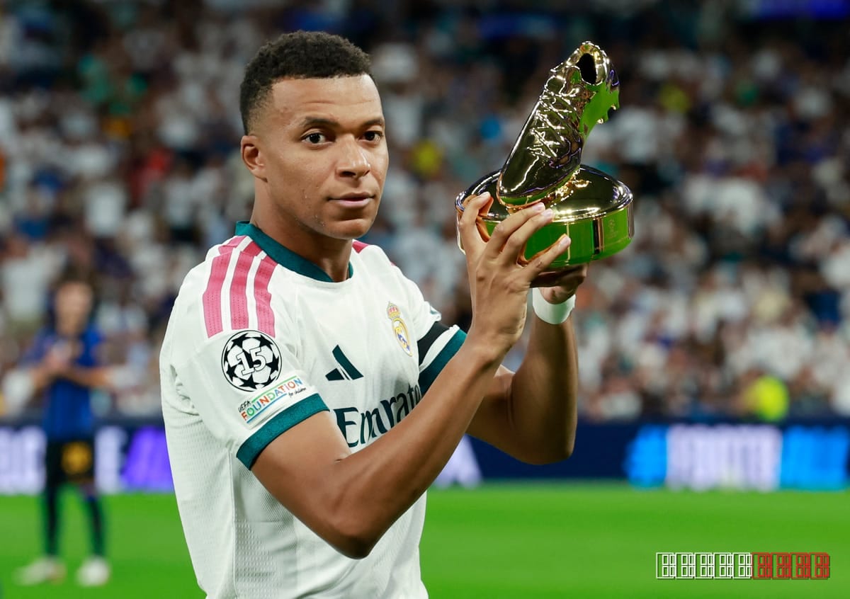 Mbappe says World Cup heroics keep Ballon d’Or hopes alive despite empty trophy cabinet