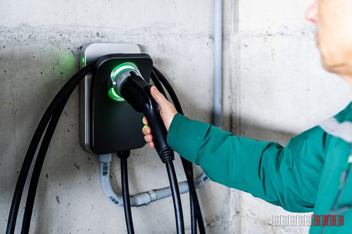 Noble Carbon rolls out plug‑and‑play EV charger system at TechCrunch Disrupt