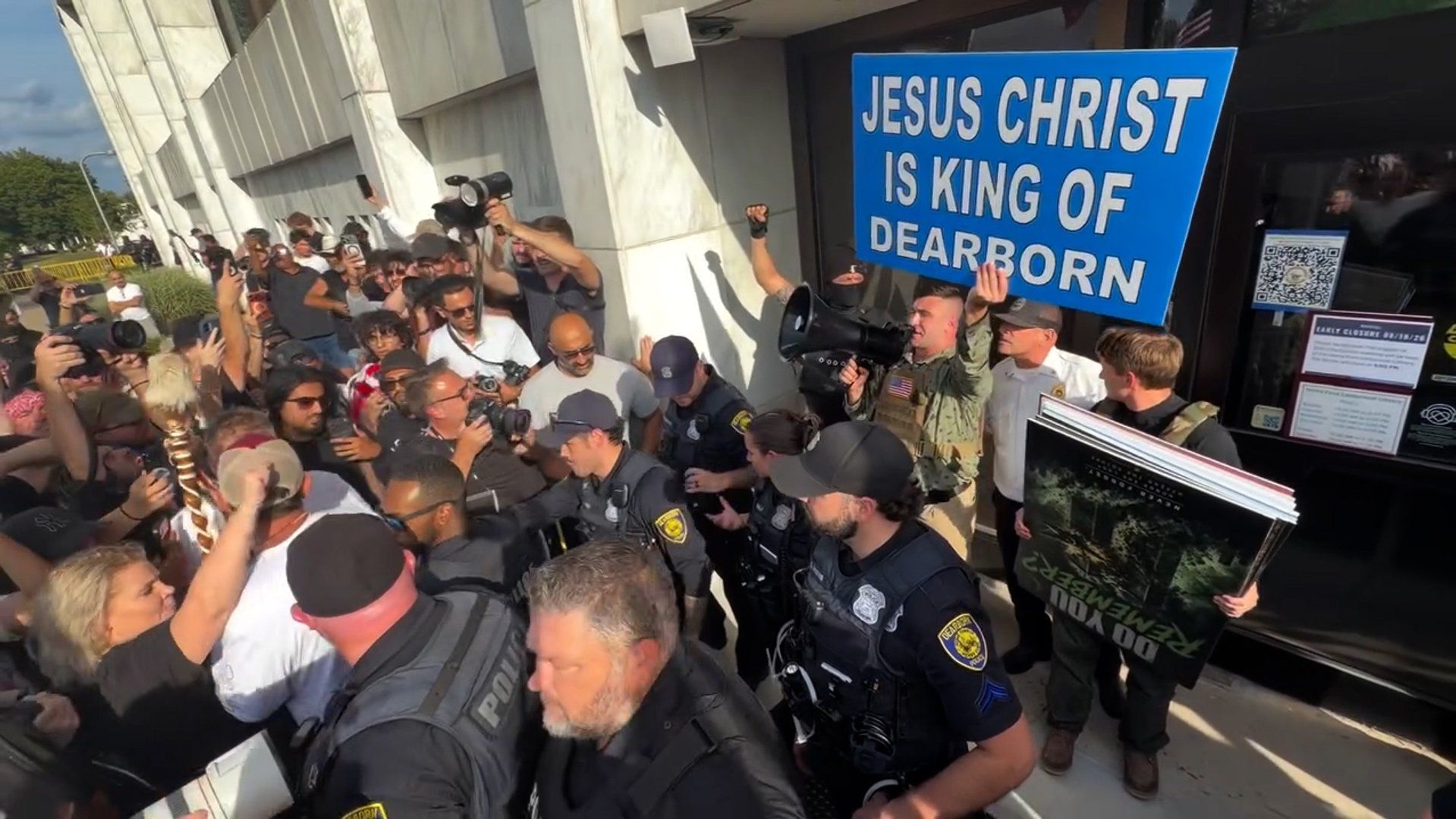Police confront far‑right crowd at anti‑Muslim rally in Michigan