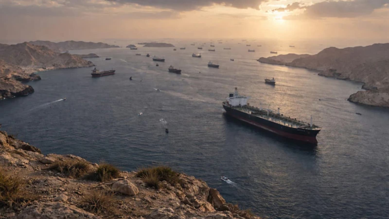 Projectile Strikes Vessel in Hormuz, Crew Member Killed Amid Ongoing US‑Iran Standoff