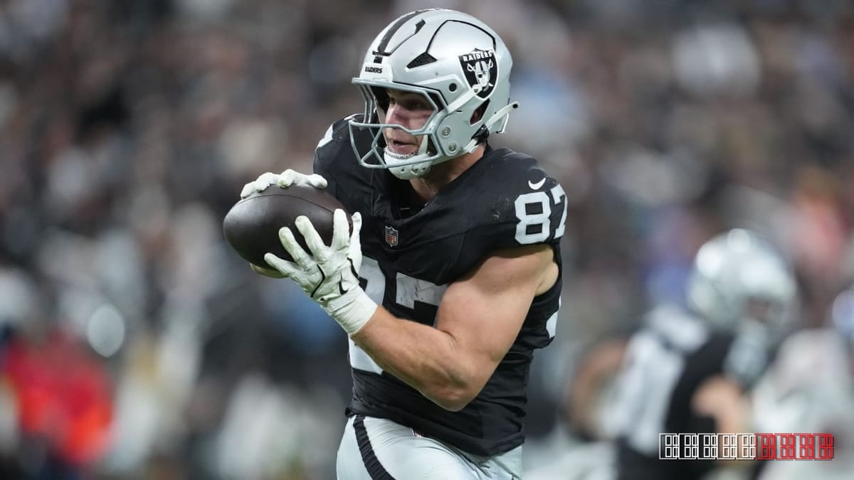 Raiders lock up tight end Michael Mayer with three‑year, $45 million deal