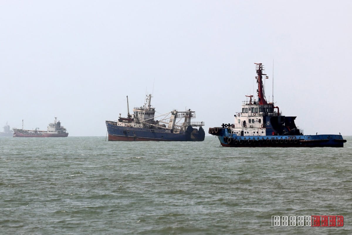Shipping groups warn of trade disruption as Hormuz tensions rise