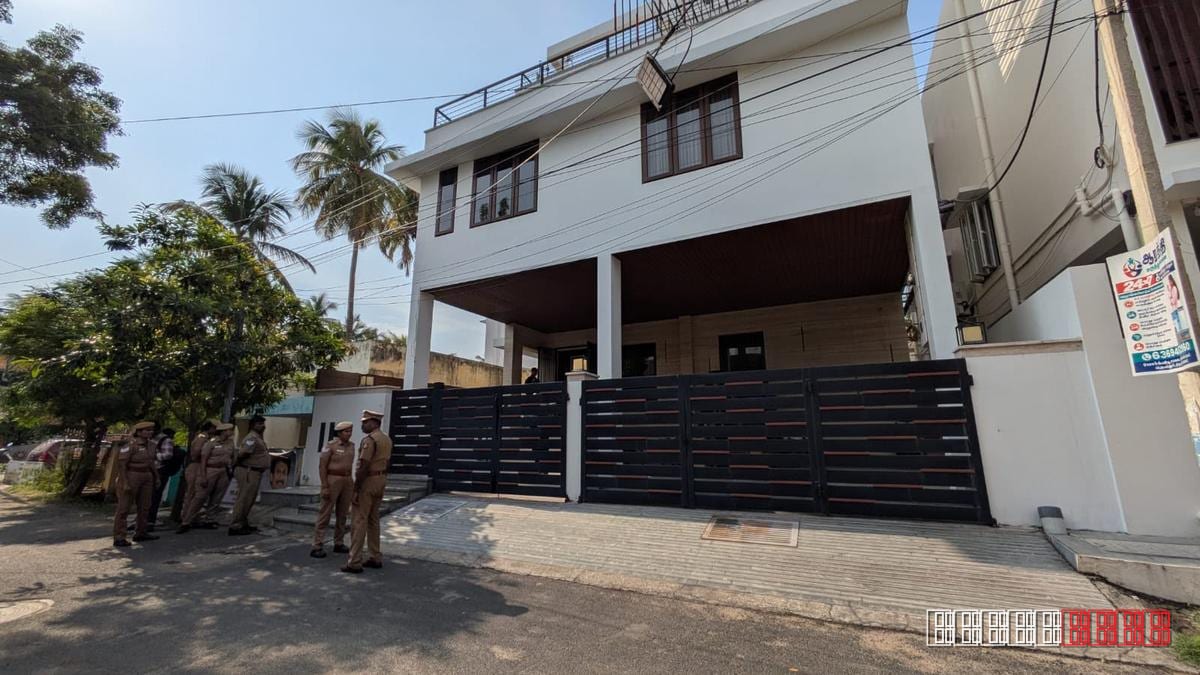 Tamil Nadu police raid DMK minister’s residence amid ₹100‑crore private‑school fraud probe