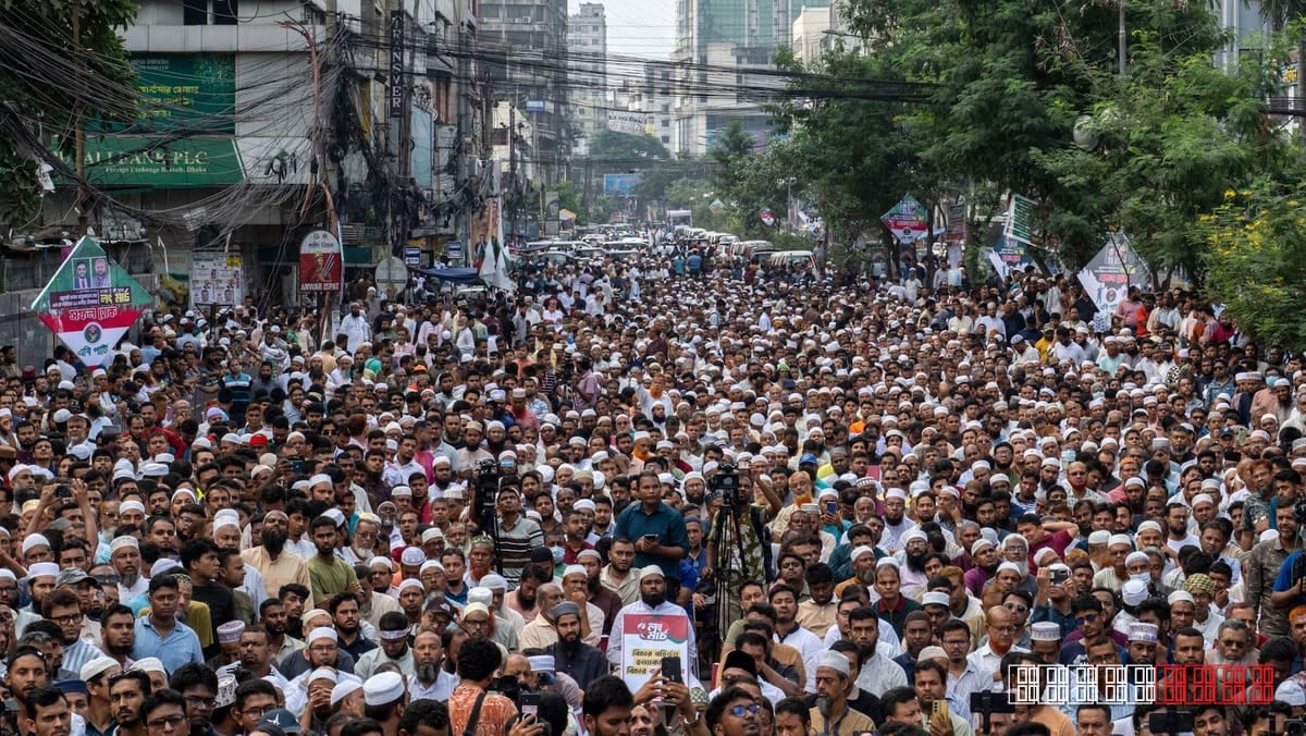 Thousands March in Bangladesh Over Soaring Living Costs