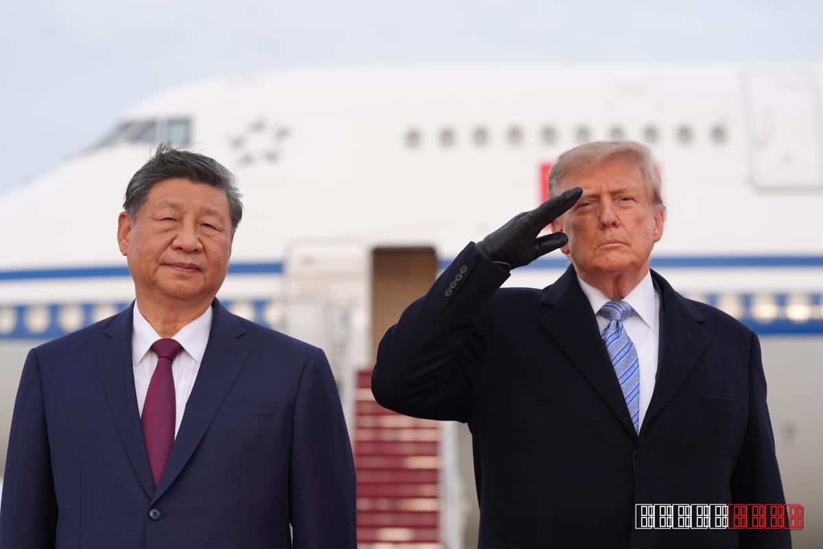 Trump welcomes Xi Jinping at US airport ahead of three‑day visit