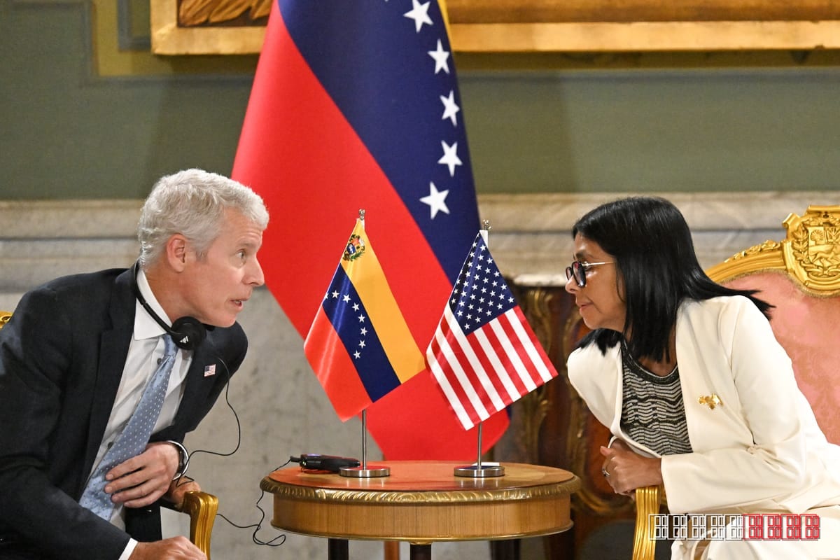 U.S. Energy Secretary Visits Caracas to Seal Pivotal Venezuela Oil Agreement