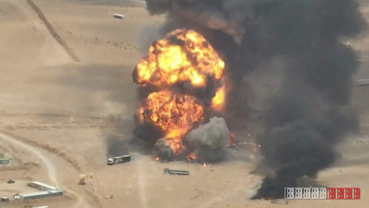 Yemen’s Coastlines See New Clashes Over Strategic Bab al‑Mandeb Passage