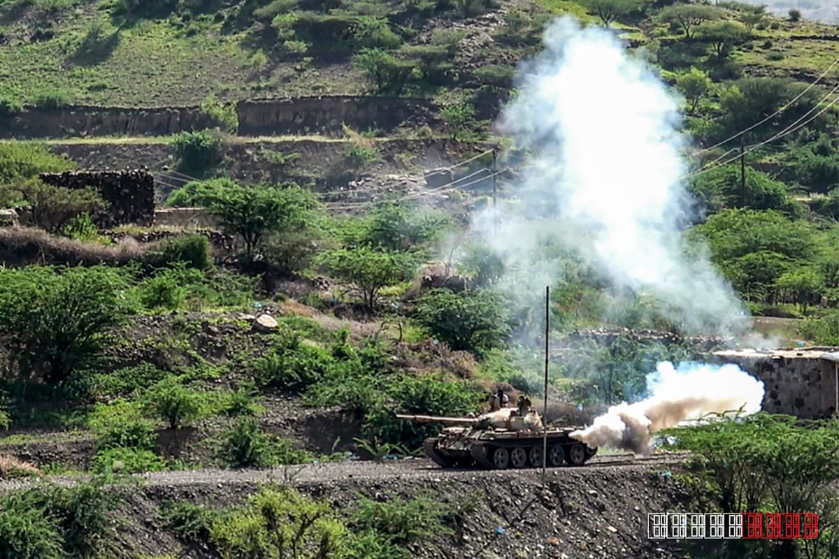 Yemeni Military Strikes Houthis as Saudi Arabia Appeals for Missile Shield
